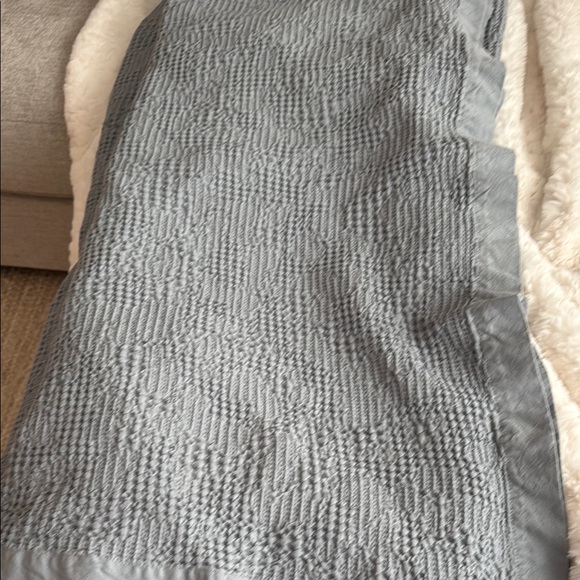 Coyuchi Reyes organic waffle blanket Steel Blue - Picture 1 of 3